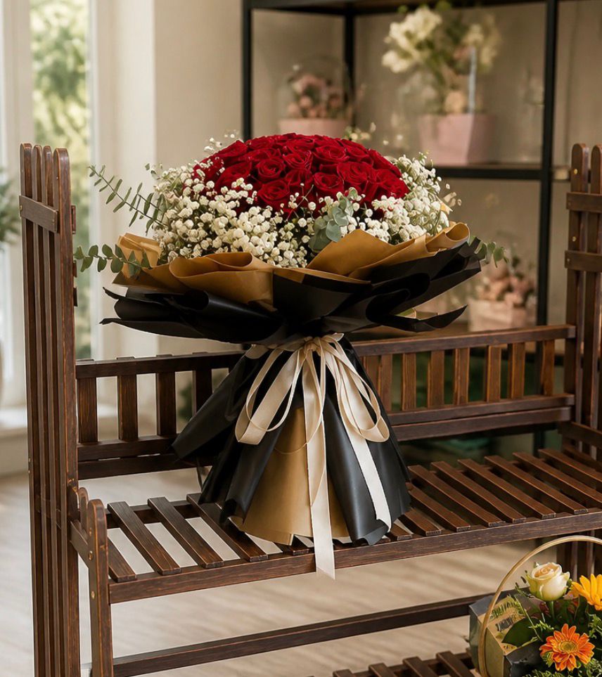 Noir Sanctuary - 36 Stalks Red Roses (FB36-F1)