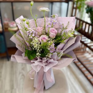 Lavender Whisper Bouquet (FB03-W3) 3 Stalks Purple Roses