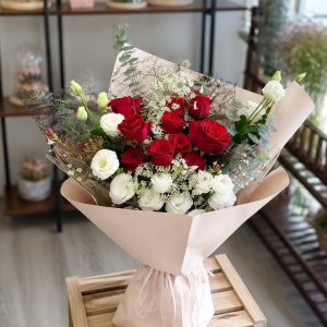 Pure Affection - 12 Stalks Red Roses (FB12-F1)