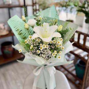 Whispers of Peace (FB01-W7) 1 Stalk White Tulip Bouquet