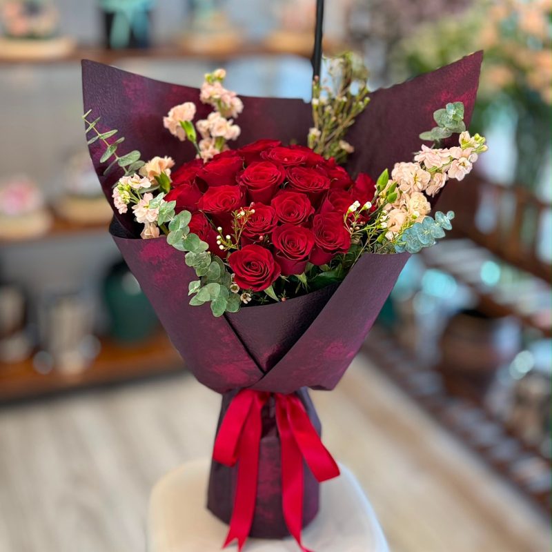 Eternal Romance-36 Stalks Red Roses