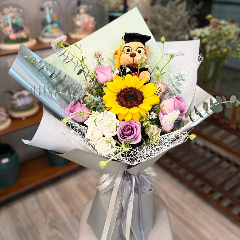 Graduation Sunflower with Bear